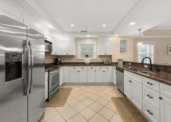 Holiday home 3 Bedroom Ocean Block At Seaside Retreat Just Steps From The Beach! *