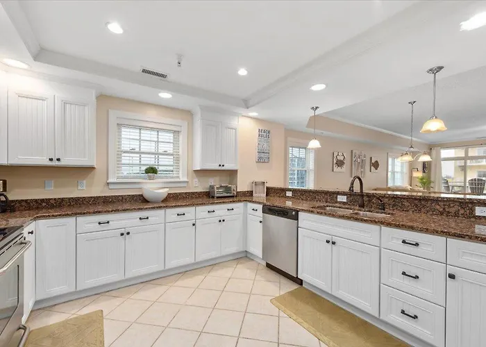 Holiday home 3 Bedroom Ocean Block At Seaside Retreat Just Steps From The Beach! *