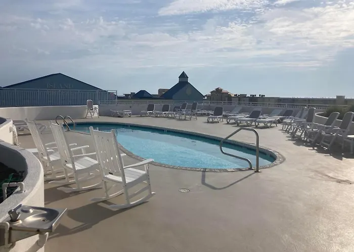 Holiday home 3 Bedroom Ocean Block At Seaside Retreat Just Steps From The Beach! *