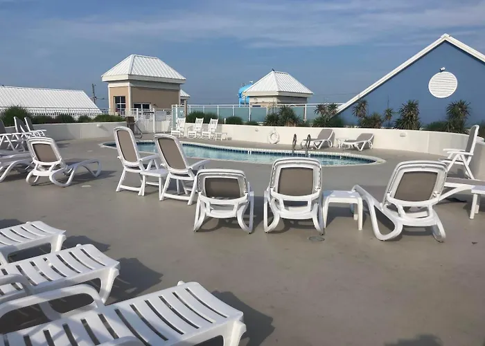 Holiday home 3 Bedroom Ocean Block At Seaside Retreat Just Steps From The Beach! *